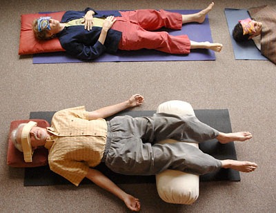 Restorative Yoga with Tibetan Bowls and Gong
